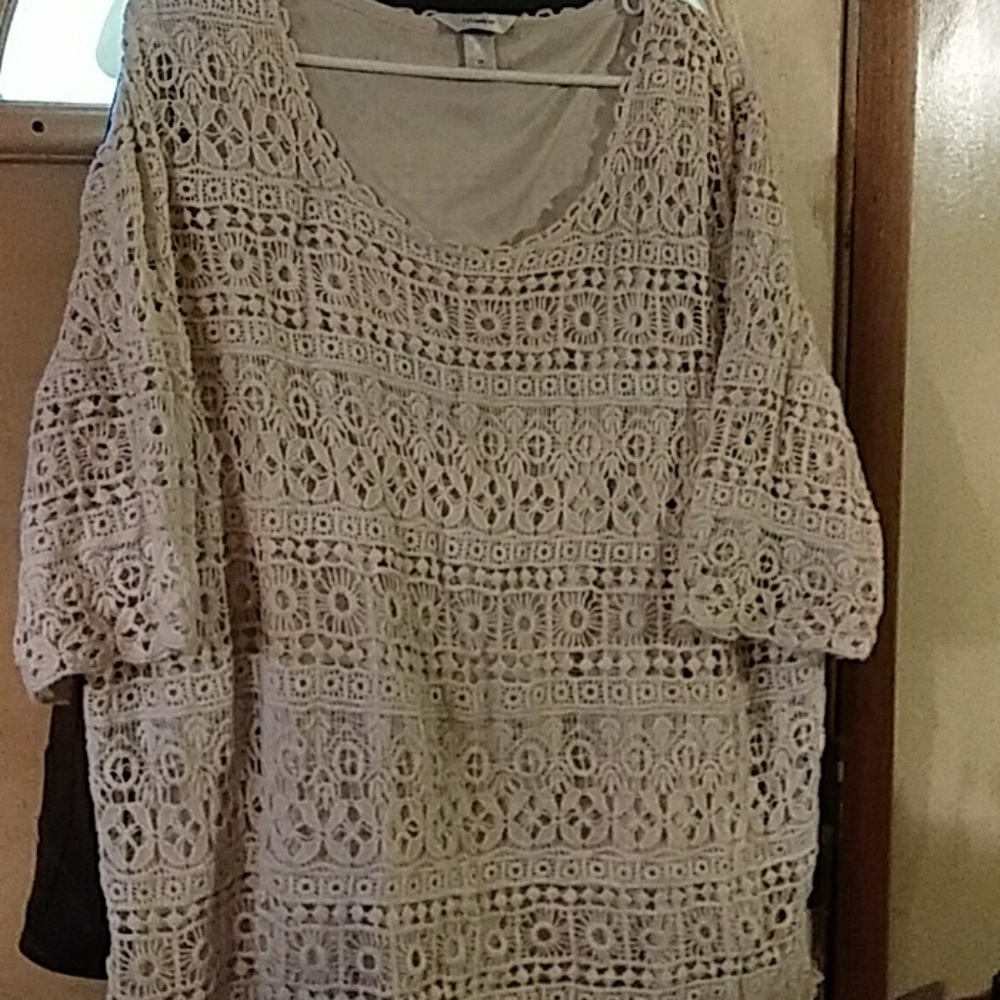 Lace knit top with tank